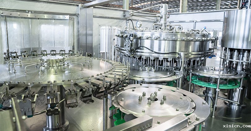 含汽饮料灌装机